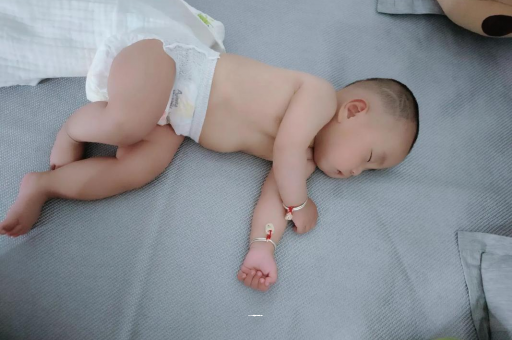 黄南三个月宝宝身高体重